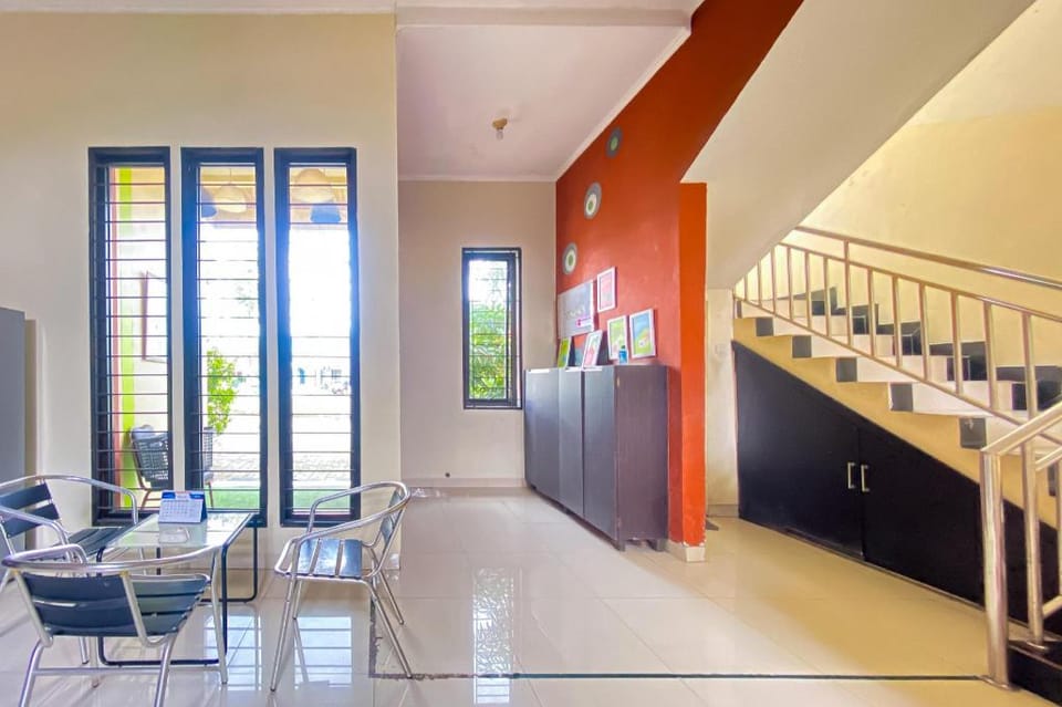 Megarich Syariah RedPartner Lippo Cikarang Hotel in West Java