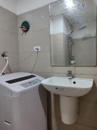 Staycation at Shore Residences Tower A  Apartment in Pasay