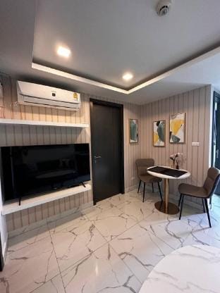 1-bedroom Arcadia Center Suites Apartment in Pattaya City