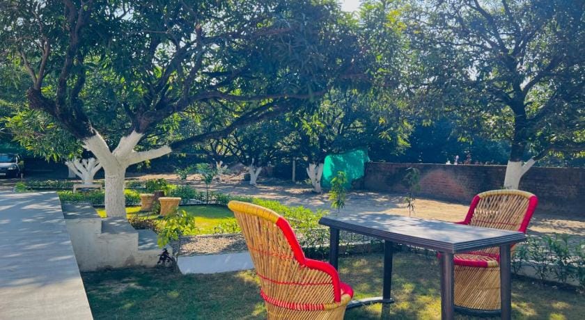 The Corbett Canopy Home Stay Hotel in Uttarakhand