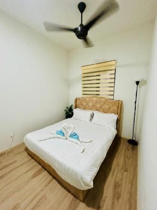 Nice 3BR Bdr Baru Bangi w/Pool, Wi-Fi, Netflix Vacation rental in Negeri Sembilan, Malaysia