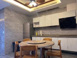 沙滩别墅（烧烤、KTV 、无线Wifi.  电影、打麻将 Apartment in Guangdong