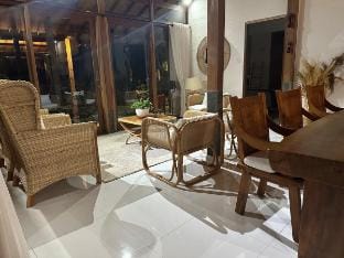 Joglo Indonesien Villa in Bali