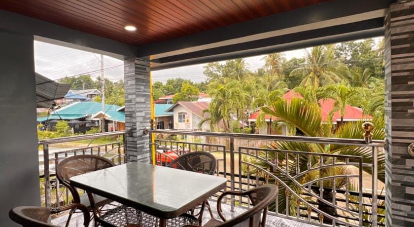 Lovely Bedroom in Lila, Bohol with WIFI, AC & Ref Bed and Breakfast in Central Visayas