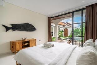 Alisa 4*Amazing Cozy&Chic Villa Canggu, 4BDR +Ps5! Villa in North Kuta
