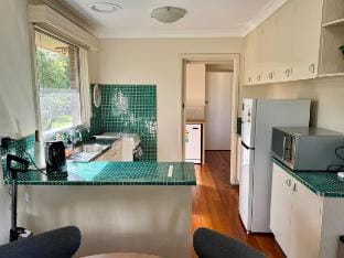 Charming Old Rye House Retreat Vacation rental in Melbourne
