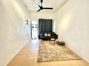 Cozy10perwira#6pax#netflix#simpangampatpenang Vacation rental in Penang