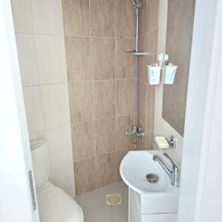 Abdoun Avenue  Apartment in Africa