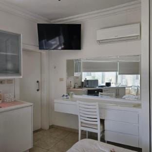 Abdoun Avenue  Apartment in Africa