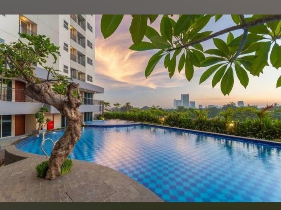 Comfy Cozy Studio in BSD Apartment in West Java