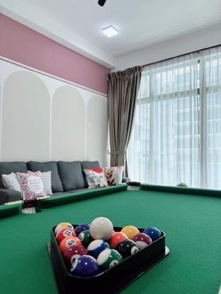 Mount Austin #Palazio 3R2B 9pax Apartment in Johor Bahru