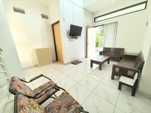 Omah Mamamia Homestay Jogja Vacation rental in Special Region of Yogyakarta