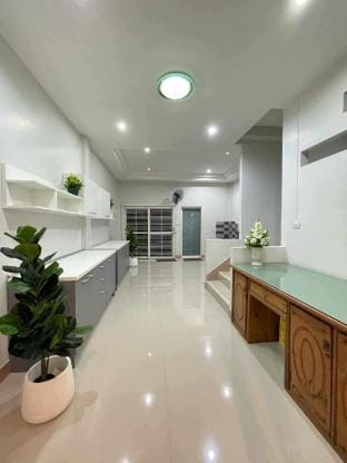 Jasmine Pool Villa Hatyai    Villa in Thailand