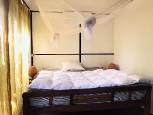 Maison Sinath- Private Entire House Vacation rental in Krong Battambang