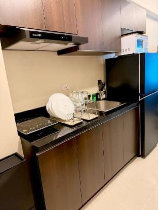 Cozy Condo w/ Hotel Luxury Vibe - Aurora Escalades Apartment in Quezon City