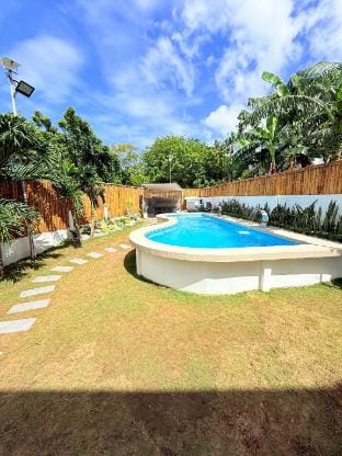Olliz Huvila Guesthouse  Vacation rental in Siquijor
