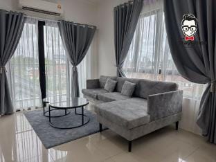 Staycation Homestay 62 Gem Suite near Airport Apartment in Kuching