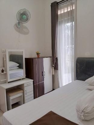 Villa Puspita Syariah 12 Villa in Batu