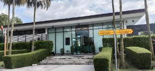 Kempas Houses Vacation rental in Johor Bahru