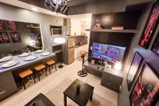 Modern Style Pool View 1br in Makati w/ 100mbps Apartment in Makati