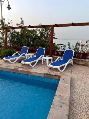 Deluxe Room in Lilly lounge and pool for adults Vacation rental in Hurghada