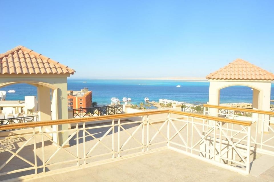 Two bedroom apart sea view in Lilly apartments Apartment in Hurghada