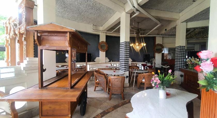 Java Retro Suites Bed and Breakfast in Bandung