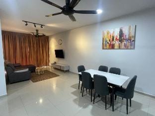 D’Champs Homestay with Sea View Apartment in Malacca