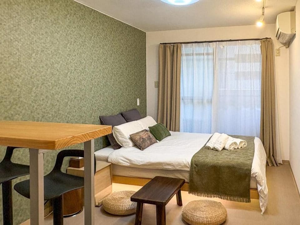 Namba Apartments Apartment in Osaka