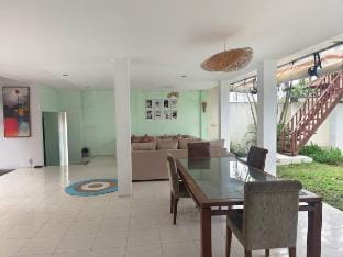 Seratus 3 bedroom villa Vacation rental in Bali