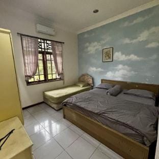 Villa Bougenville 2 B 1 PRIVATE POOL Vacation rental in West Java