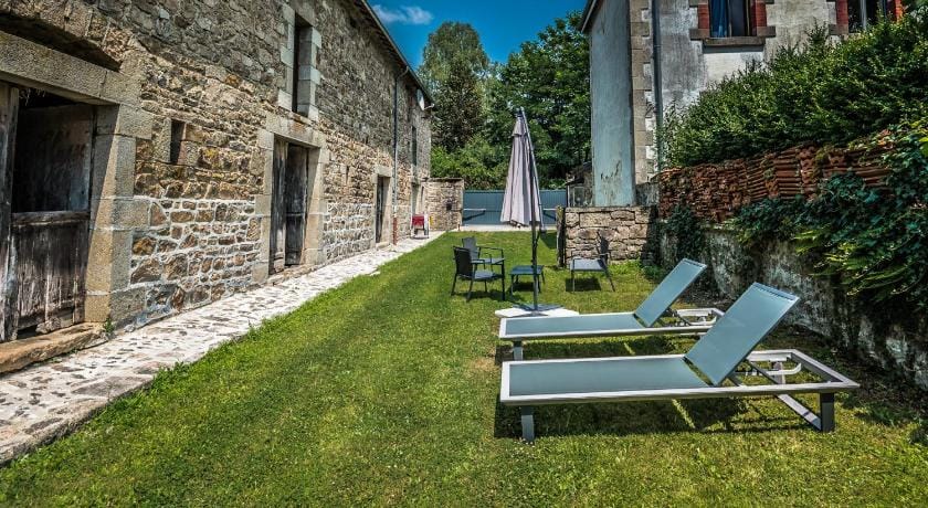 Gîte jardin - Broussas Beach - Stay In Vassivière Apartment in Nouvelle-Aquitaine