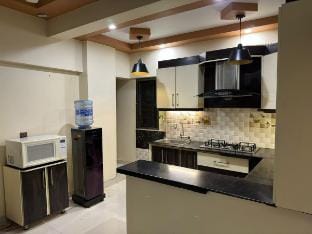 Sky Park BnB Vacation rental in Karachi