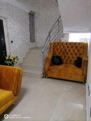 Cozy 3-Bedroom Duplex in Lekki Phase 1 Vacation rental in Lagos, Nigeria