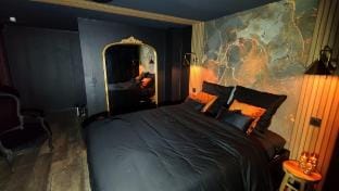 Romantic Suite - Spa & Sauna Vacation rental in Normandy