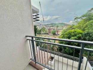 Brand New Cozy 2BR Unit, Matina Enclaves Davao. Vacation rental in Davao City