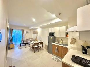 Brand New Cozy 2BR Unit, Matina Enclaves Davao. Vacation rental in Davao City
