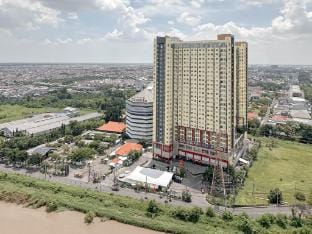 Best Deal & Homey 2BR Bale Hinggil Apt By Travelio Apartment in Surabaya