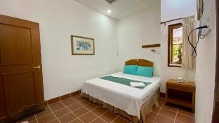 Tuy Hòa-2people-open space with many trees Vacation rental in Vietnam