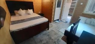 Muthu Villa Room 02 Vacation rental in Mirissa