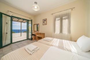 Villa Niki with swimming pool Villa in Cephalonia
