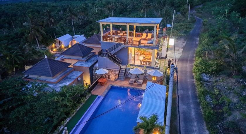 Kelingking Garden Villa Bed and Breakfast in Nusapenida