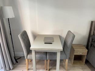 Modern Room Close To City Centre/ Airport  Vacation rental in Manchester