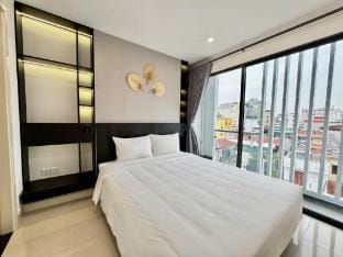 Sun Residences 2 Bedrooms Vacation rental in Hanoi