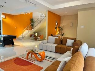 Happiness Stay (20 Pax) With Karaoke, Snooker Vacation rental in Ipoh