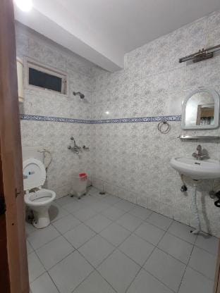 3 Bedroom Hall, Manali, Orchard Retreat! Vacation rental in Manali