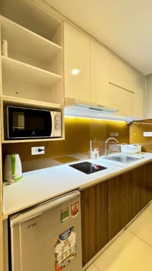 Premium Apartment near D1 HCM, Pool View, Netflix Apartment in Ho Chi Minh City