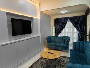 Newstar Pavilion Jacuzzi Terrace House  Vacation rental in Malacca