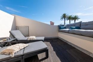 Nest in Mandara Apartment in Antibes