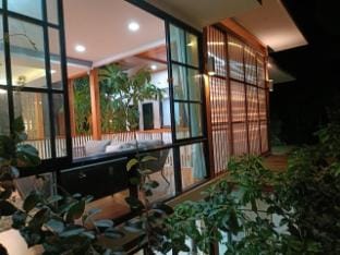 Pool Villa Baanromthong Villa in Thailand